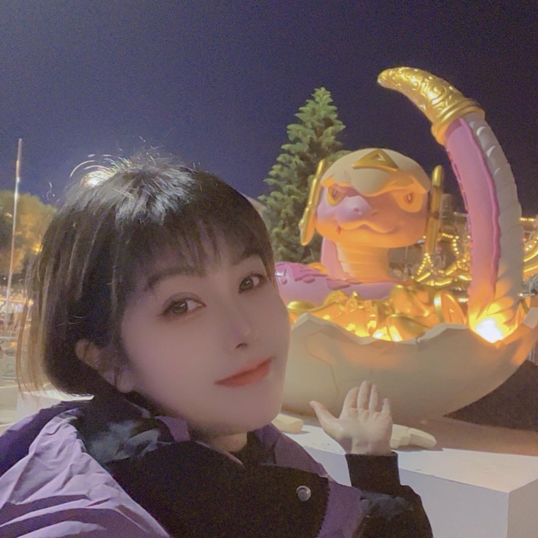 诗诗姐