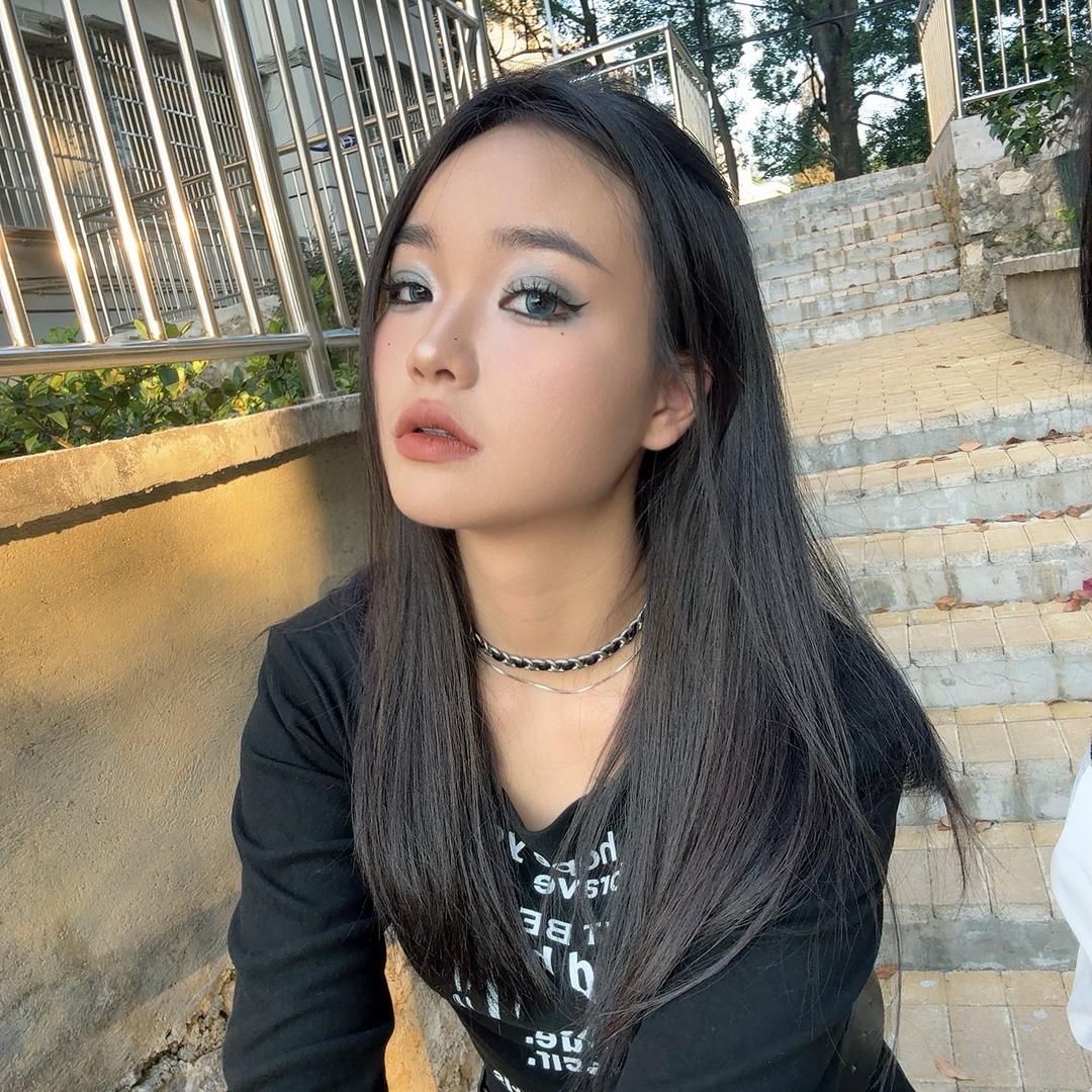 小妮