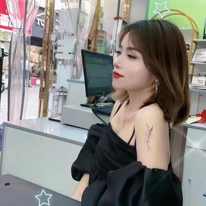 东方美神草传奇思思橱窗