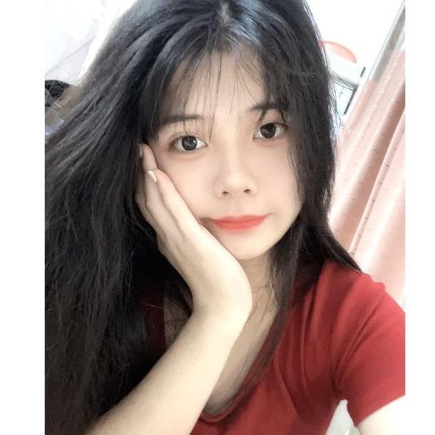 a.曾诗曼