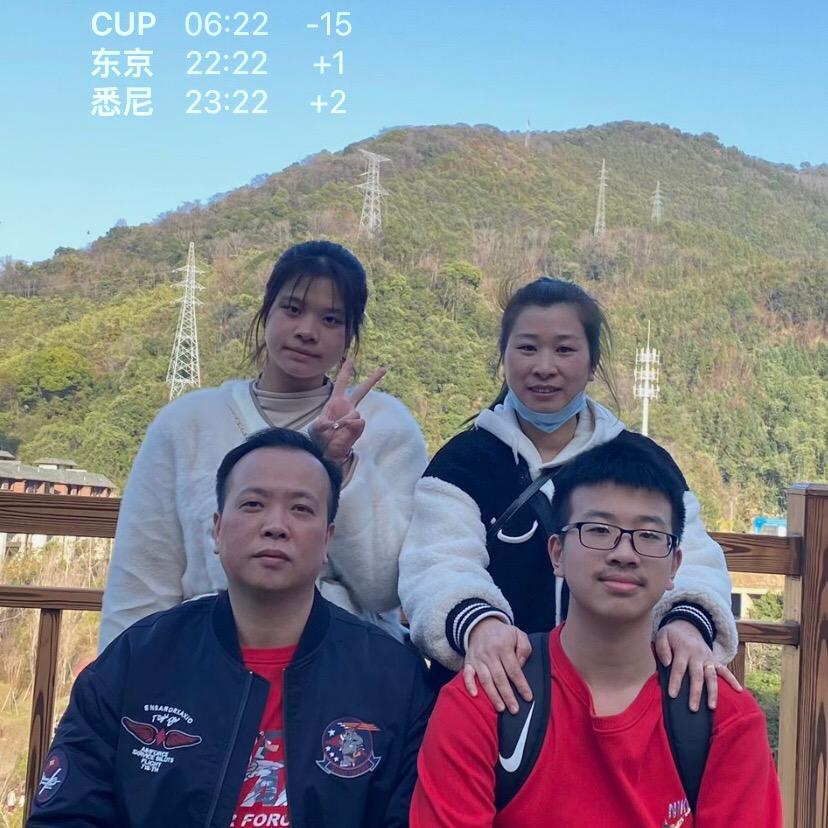 有李足已（幸福++）