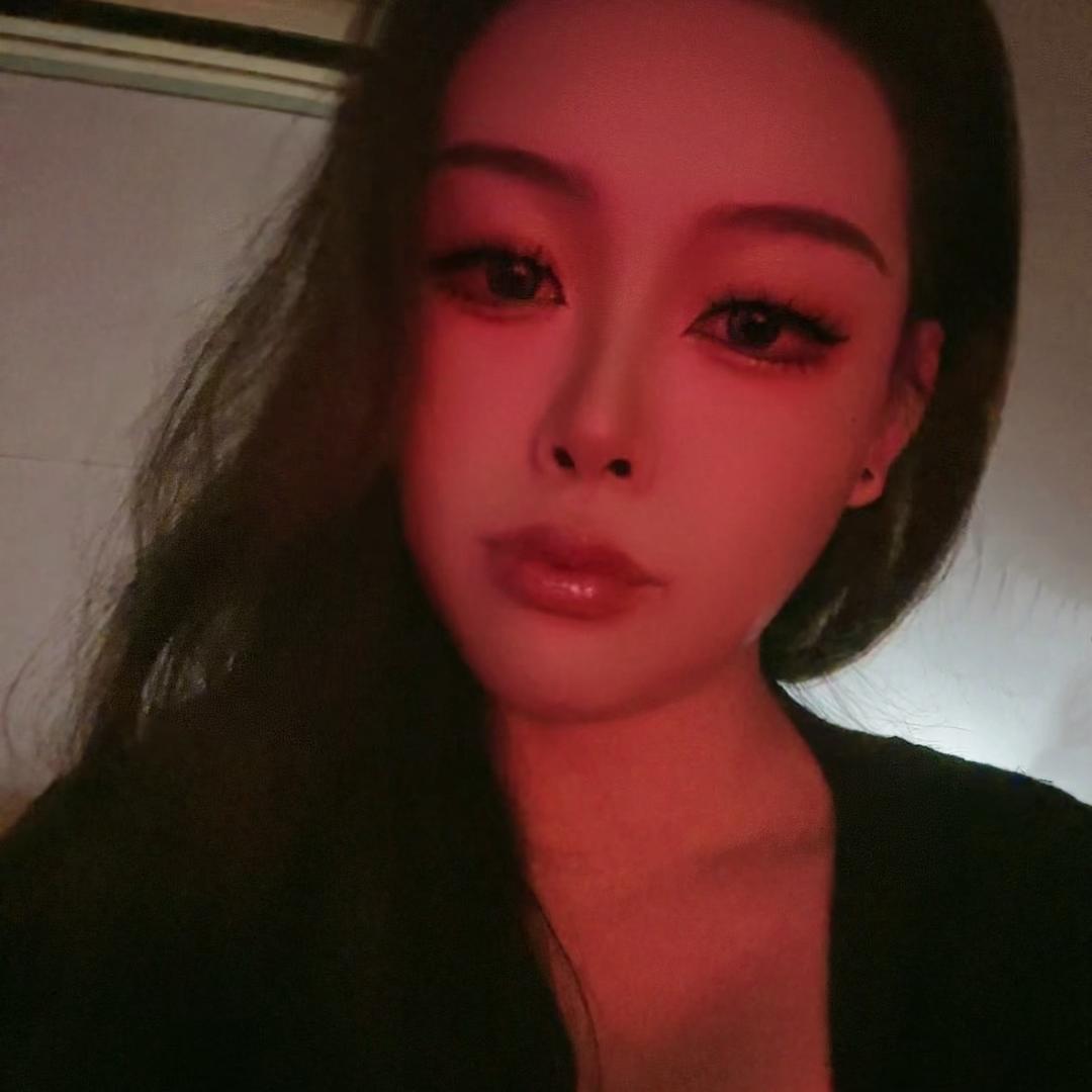 身材一般好的雯雯