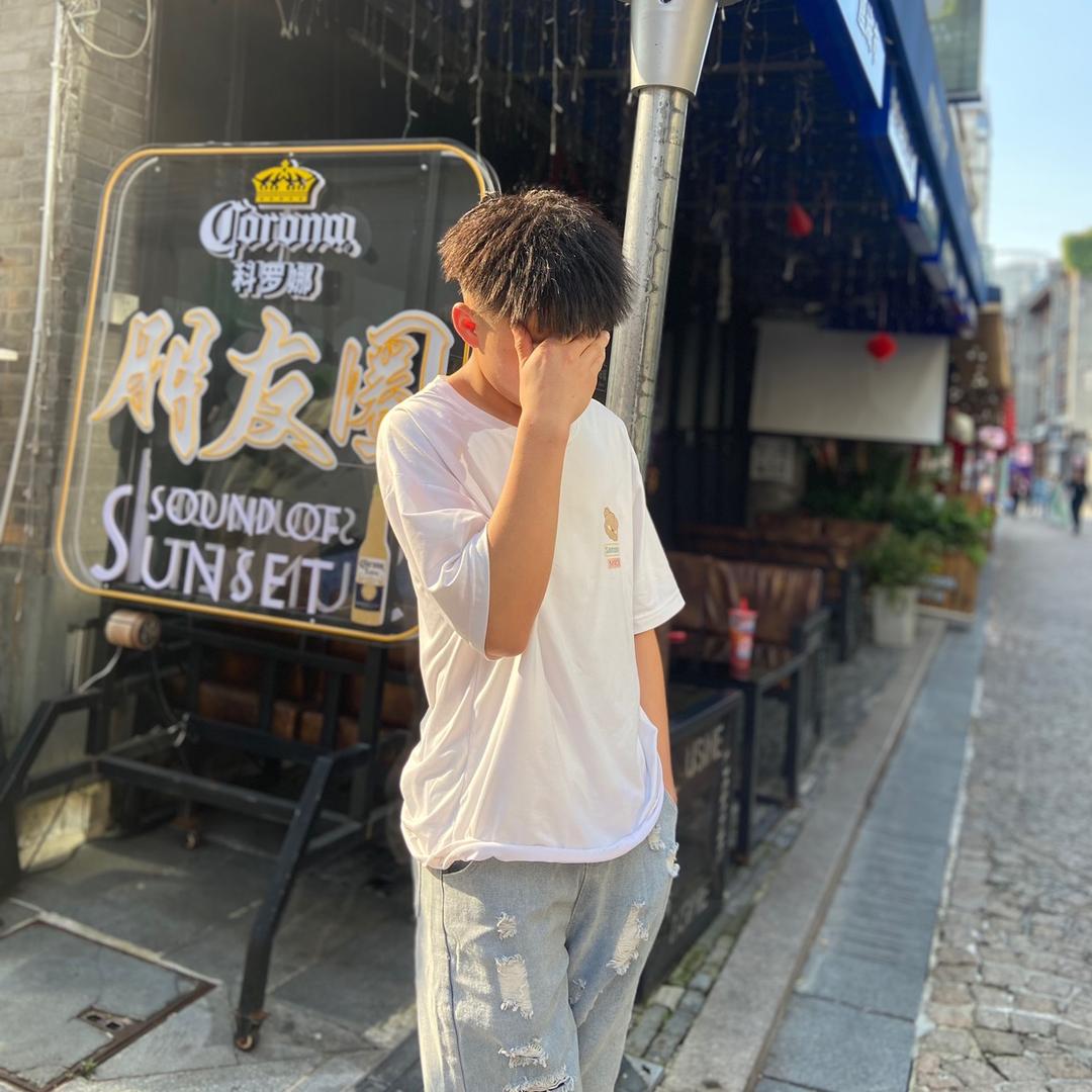 李佳賢
