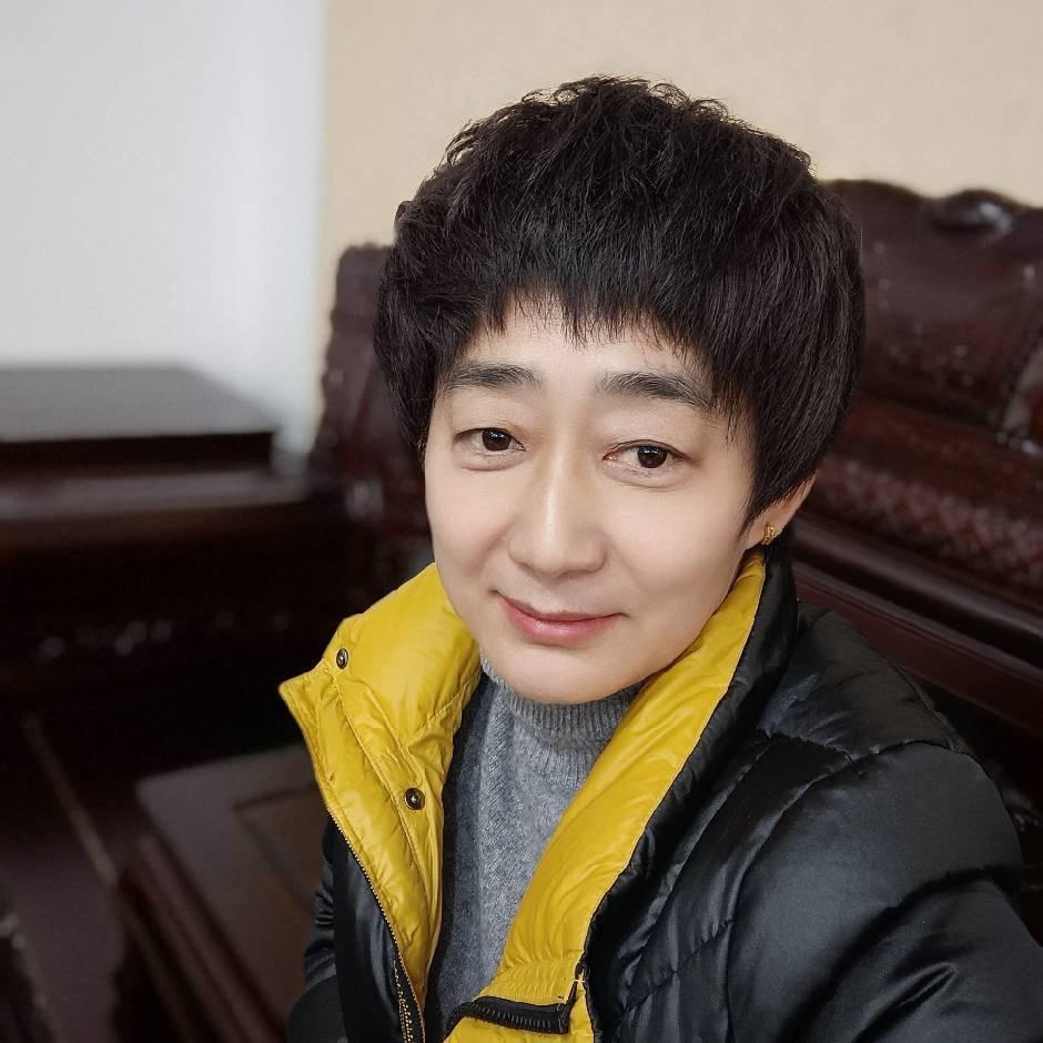 香河杨姐古府榆木家具厂官方号