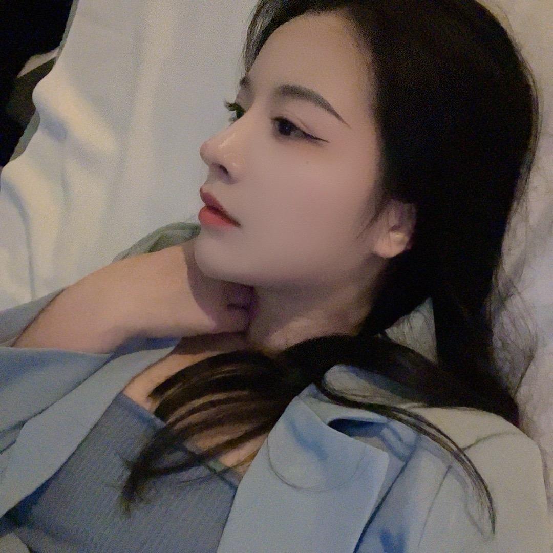 是糖糖吖🍬（只回预约）
