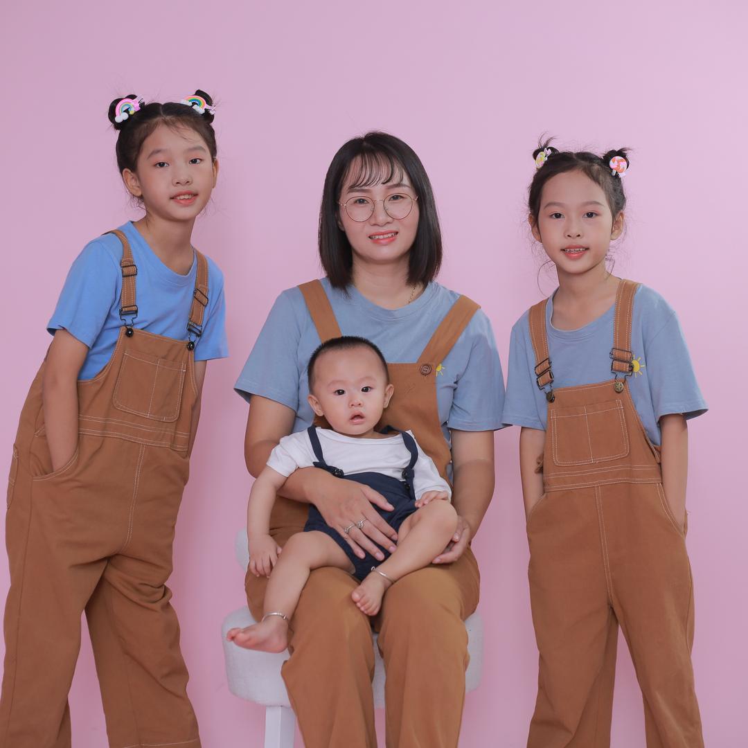 蕾蕾妈咪陪读（梁驰电子）