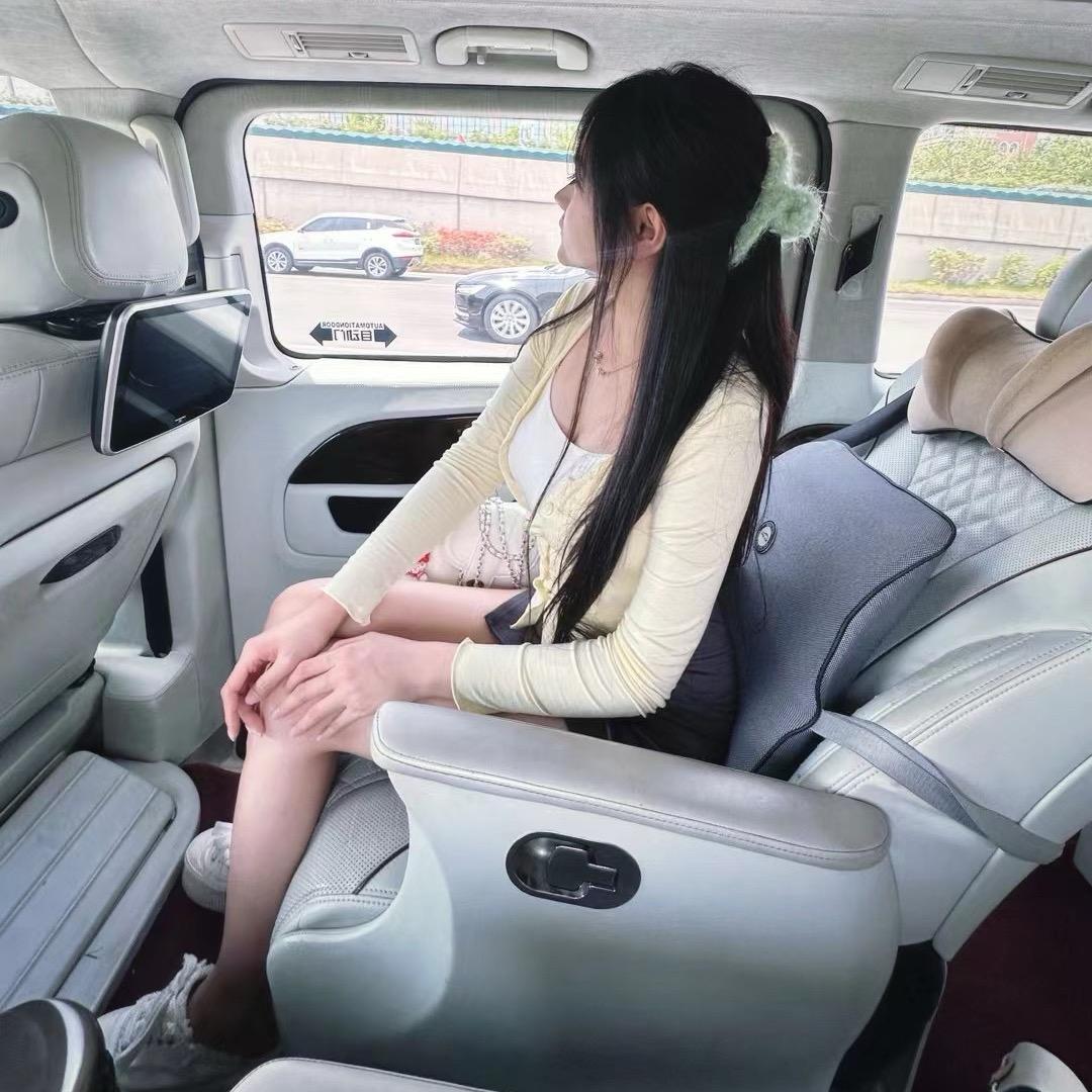 小面包🍞