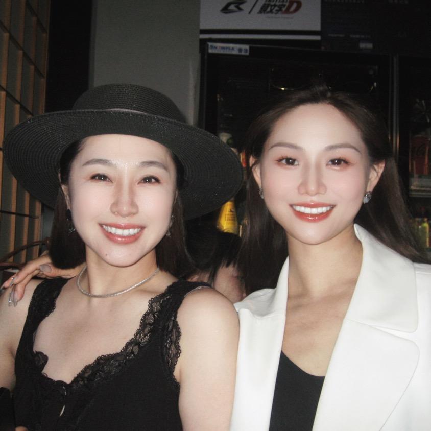 姐姐来了
