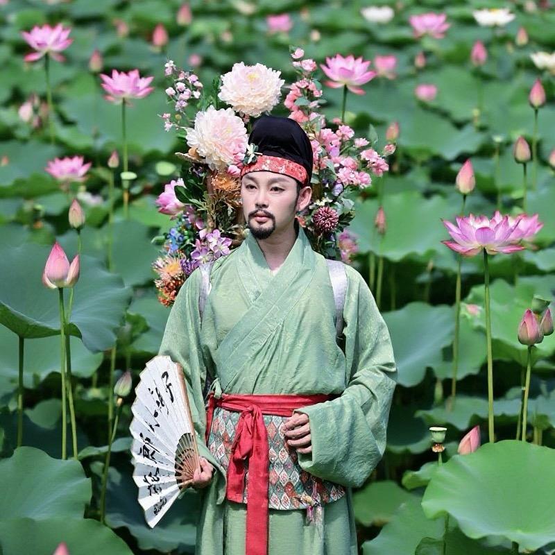 卖花郎小胡子