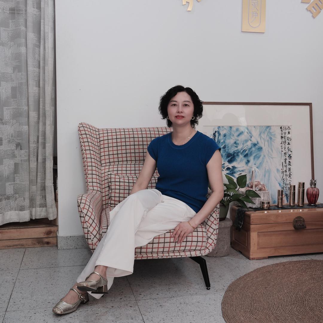 震泽镇幸福综合美物铺子