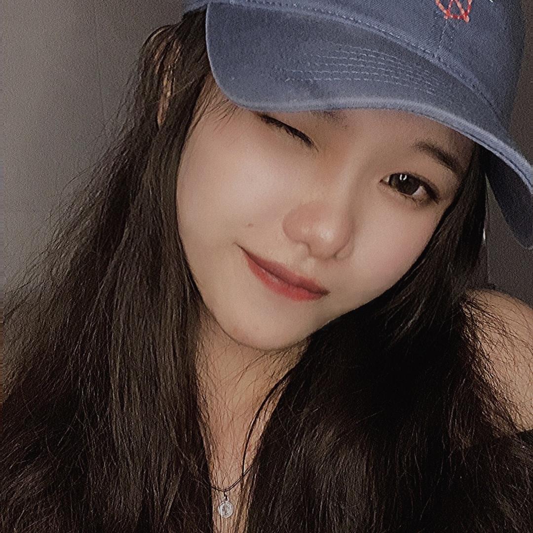 容 嬷 嬷