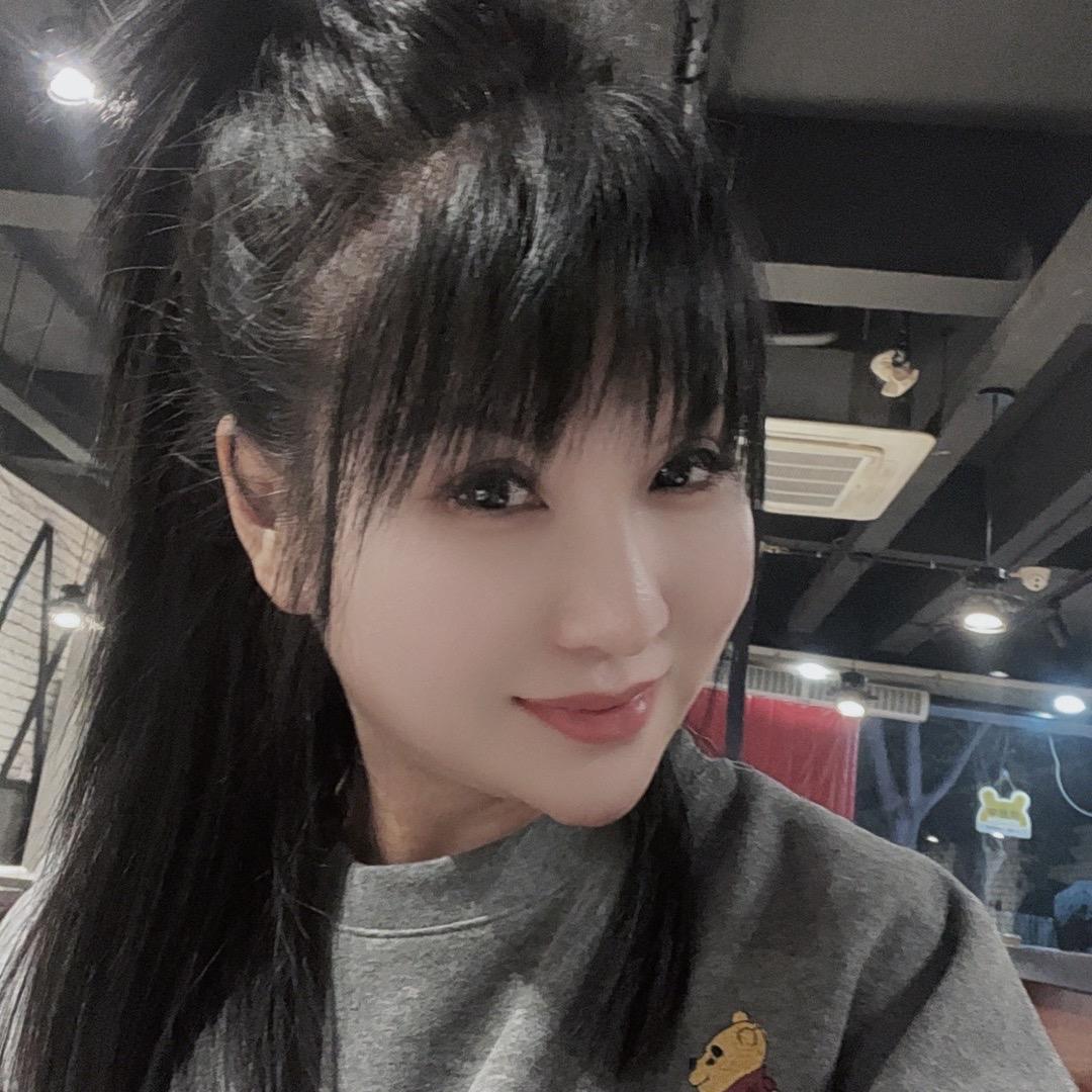 粘人的小妖精