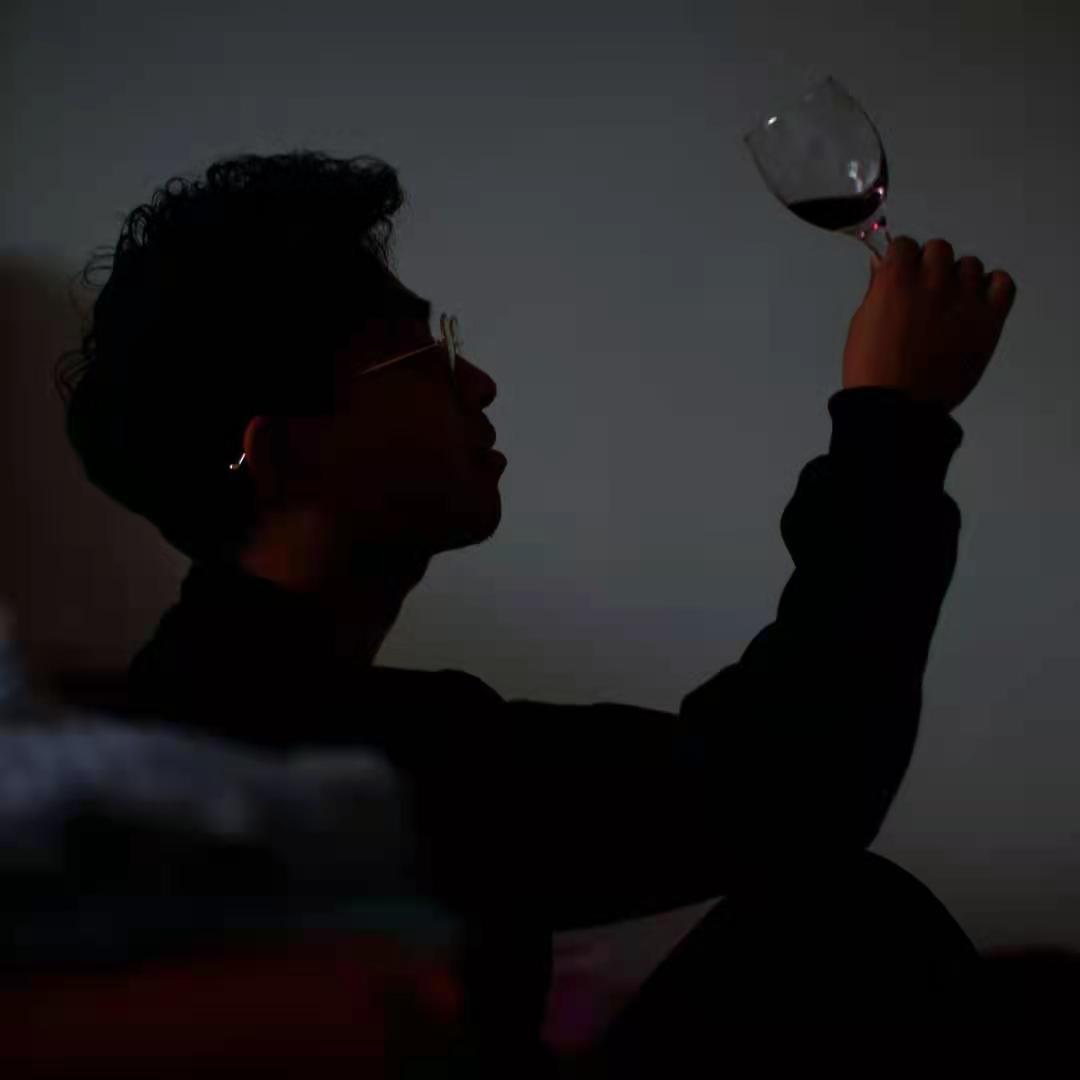 日照辉煌黄涛