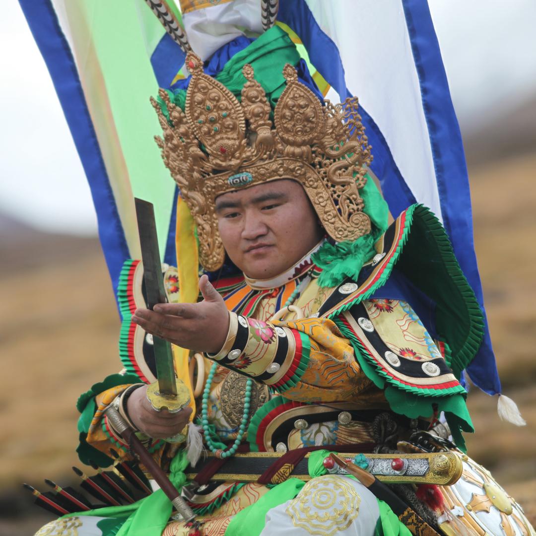 🤴卓日囊彭…大号