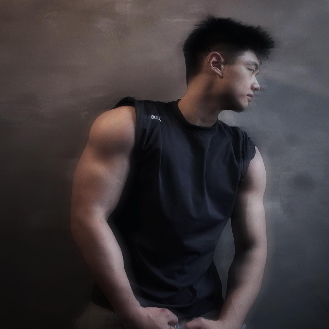 积极小男孩