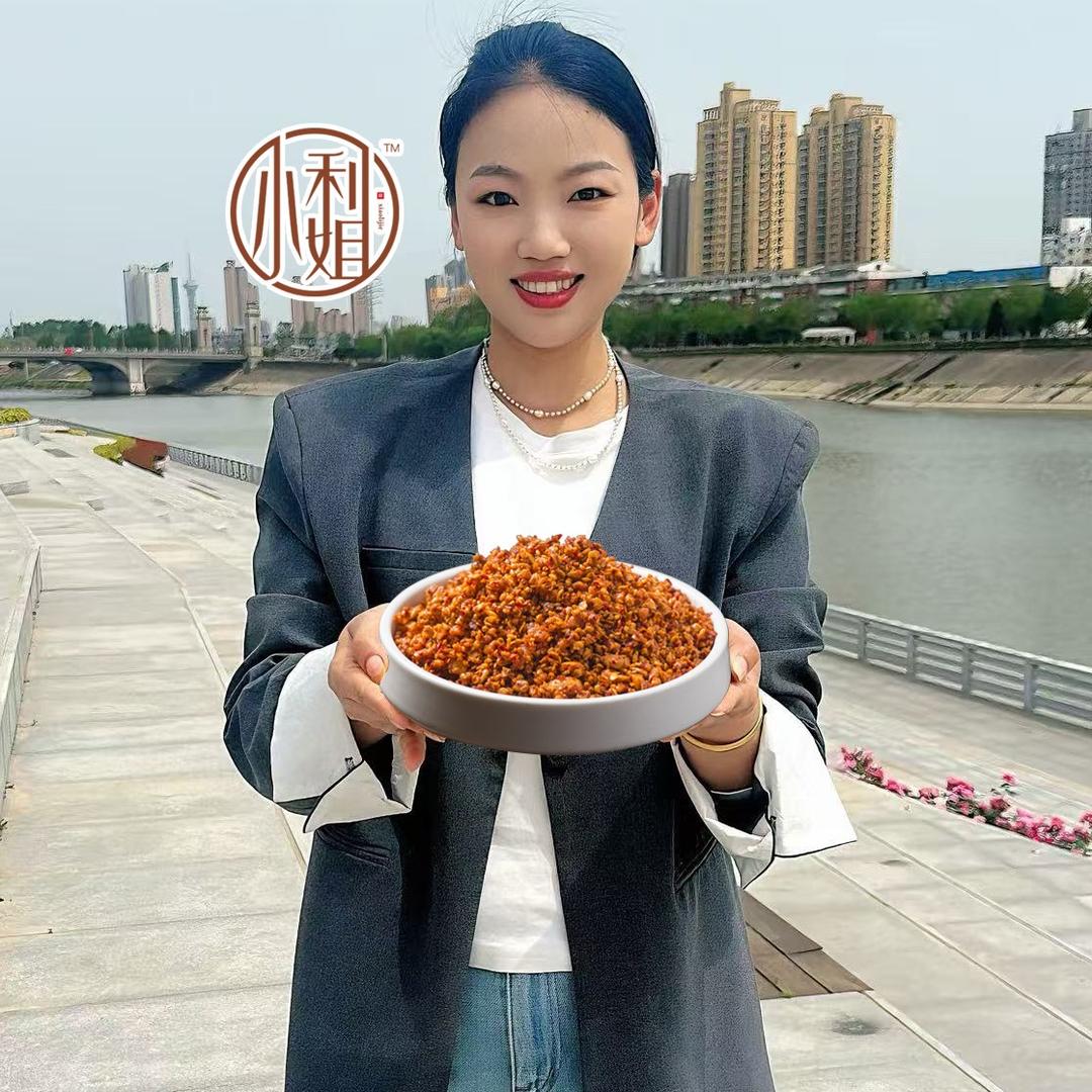 姐妹擂锤花生芝麻碎