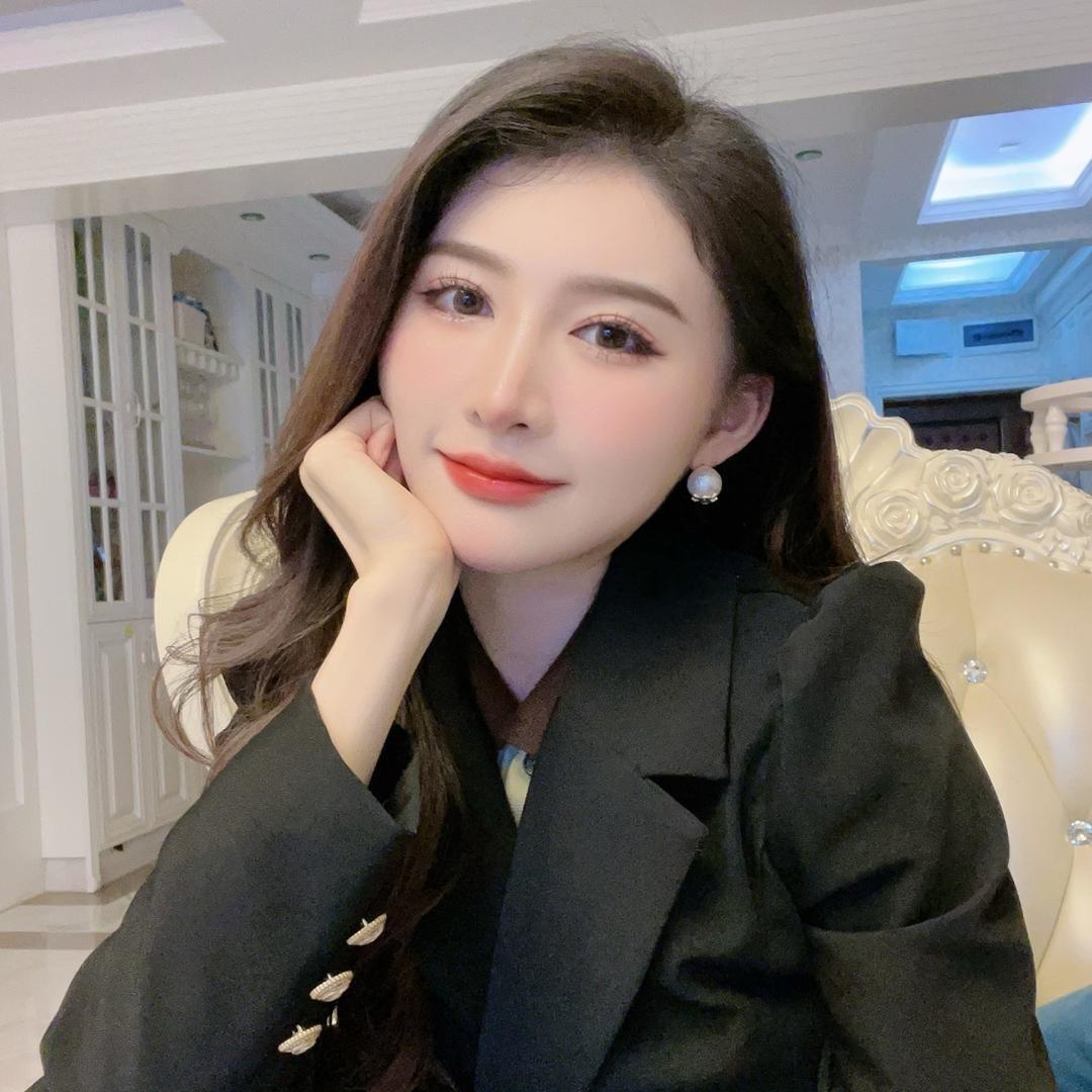 是霞宝啊