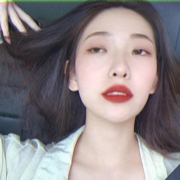 啊梅酱又饿了