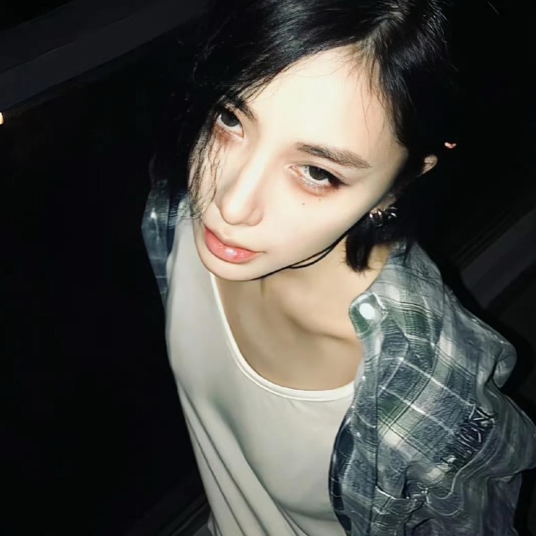 朱徘_L