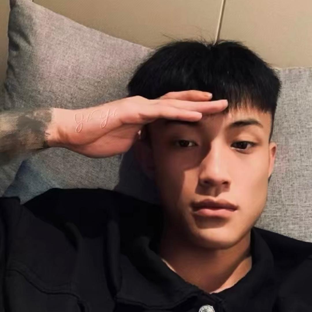ㅤ宁采臣 ㅤㅤ