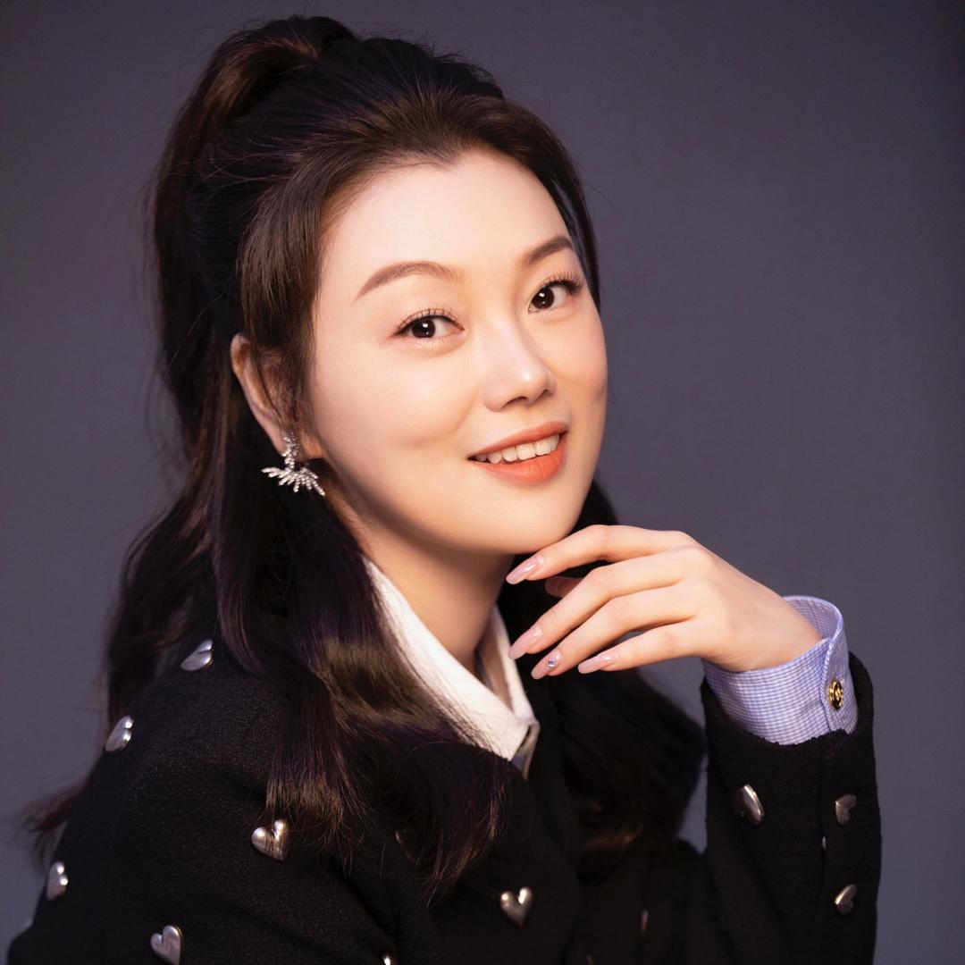 赵若辰Gina富贵小姐姐养成记