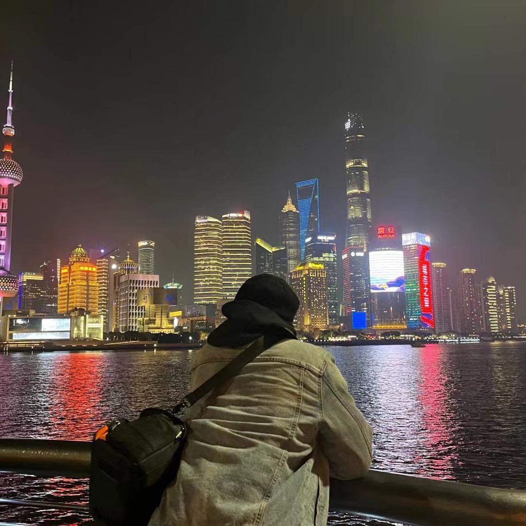 波波.