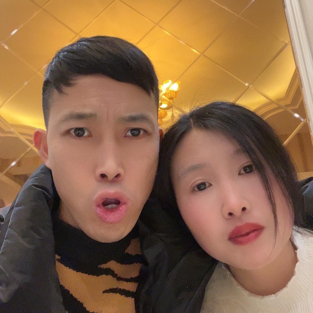 常哥与侯姐