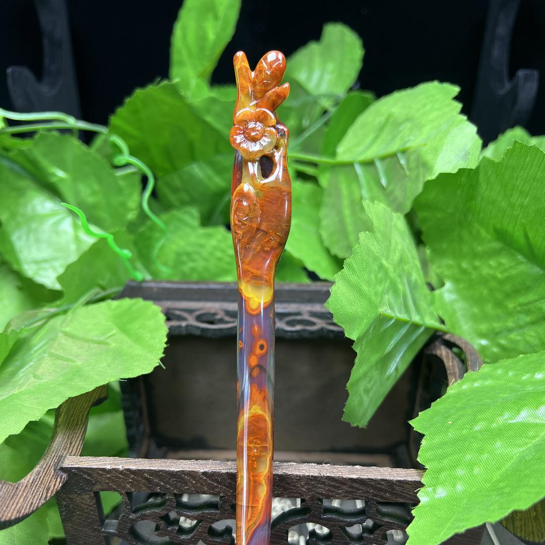 铭品珠宝玉石二店