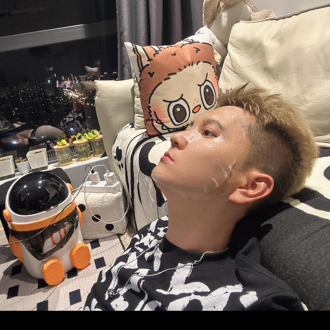 小小伊🌍🏳️‍🌈
