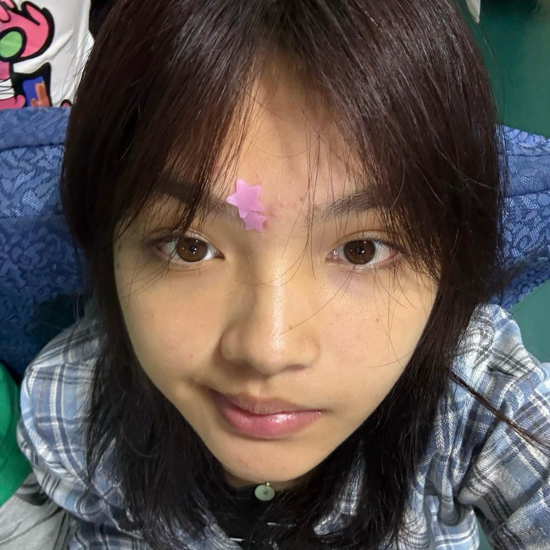 yXy。