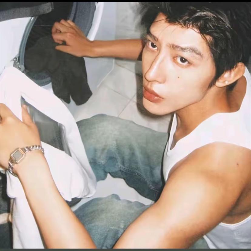 昂扣-「摇一摇」¹