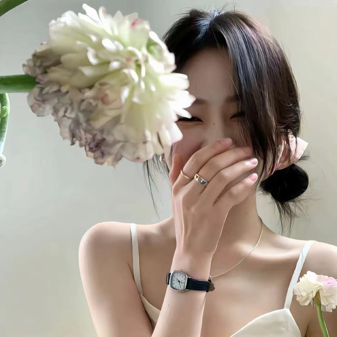 温妤.