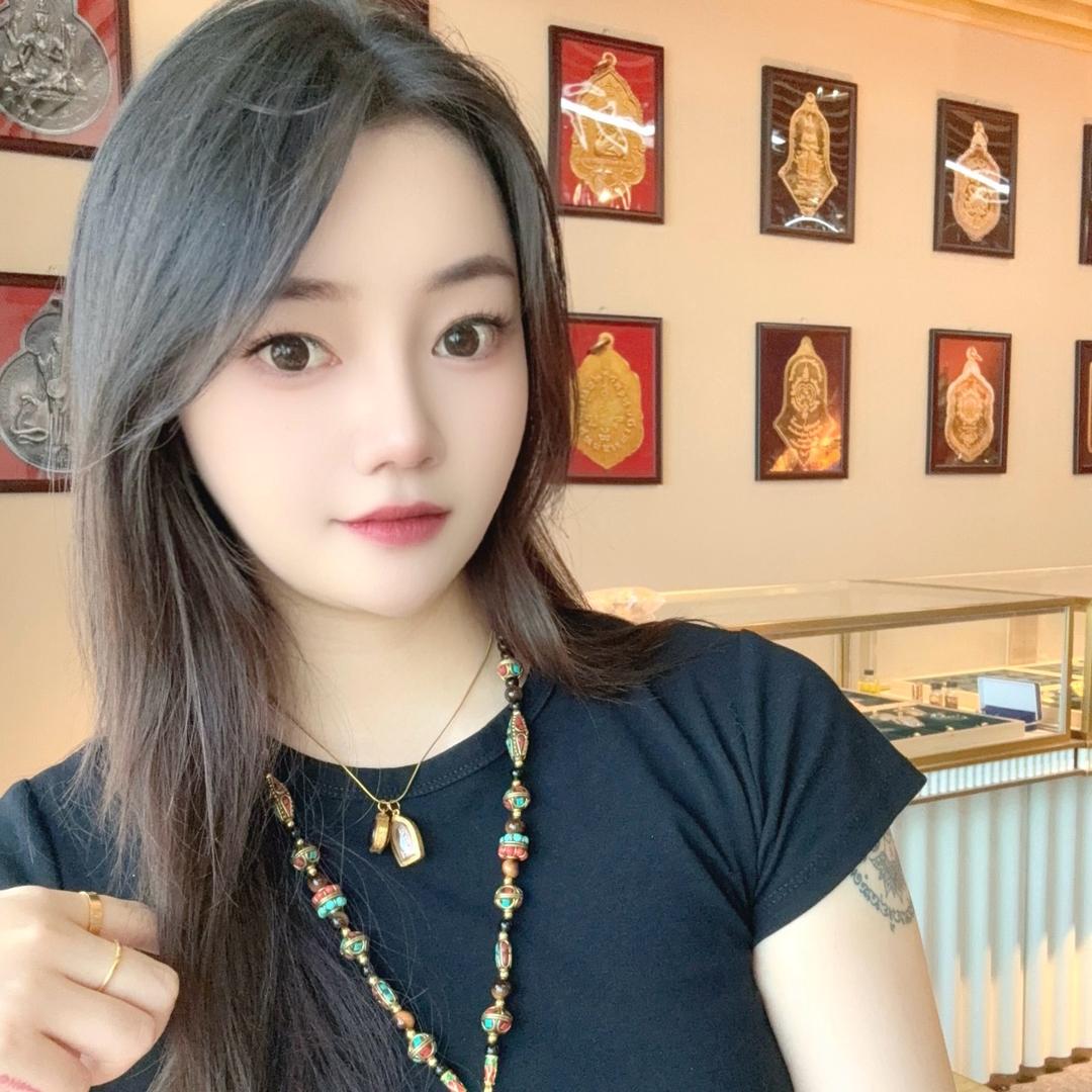 白鸽🇹🇭成都实体店