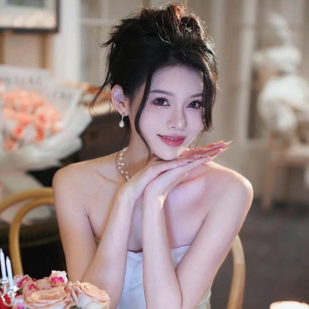 曲女士