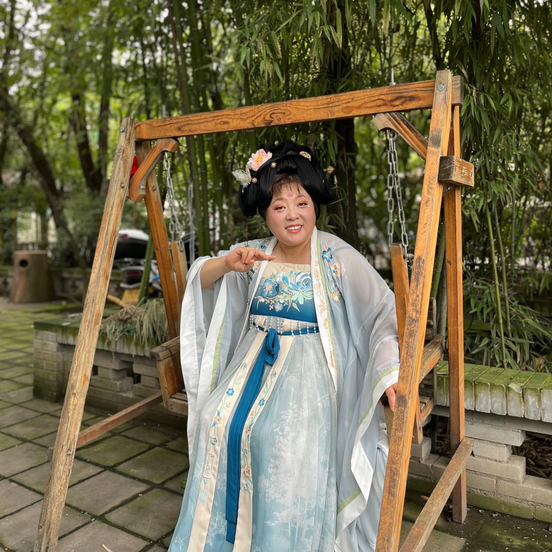 芬芬探店