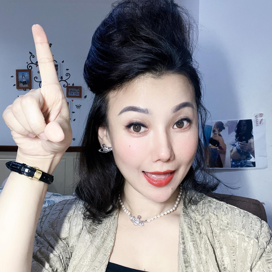 大Wei变美记