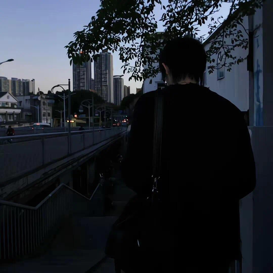 吃米的蒙丢丢🌈