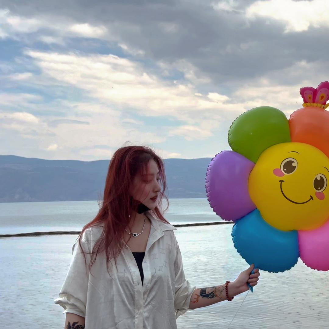 混世大魔王女士