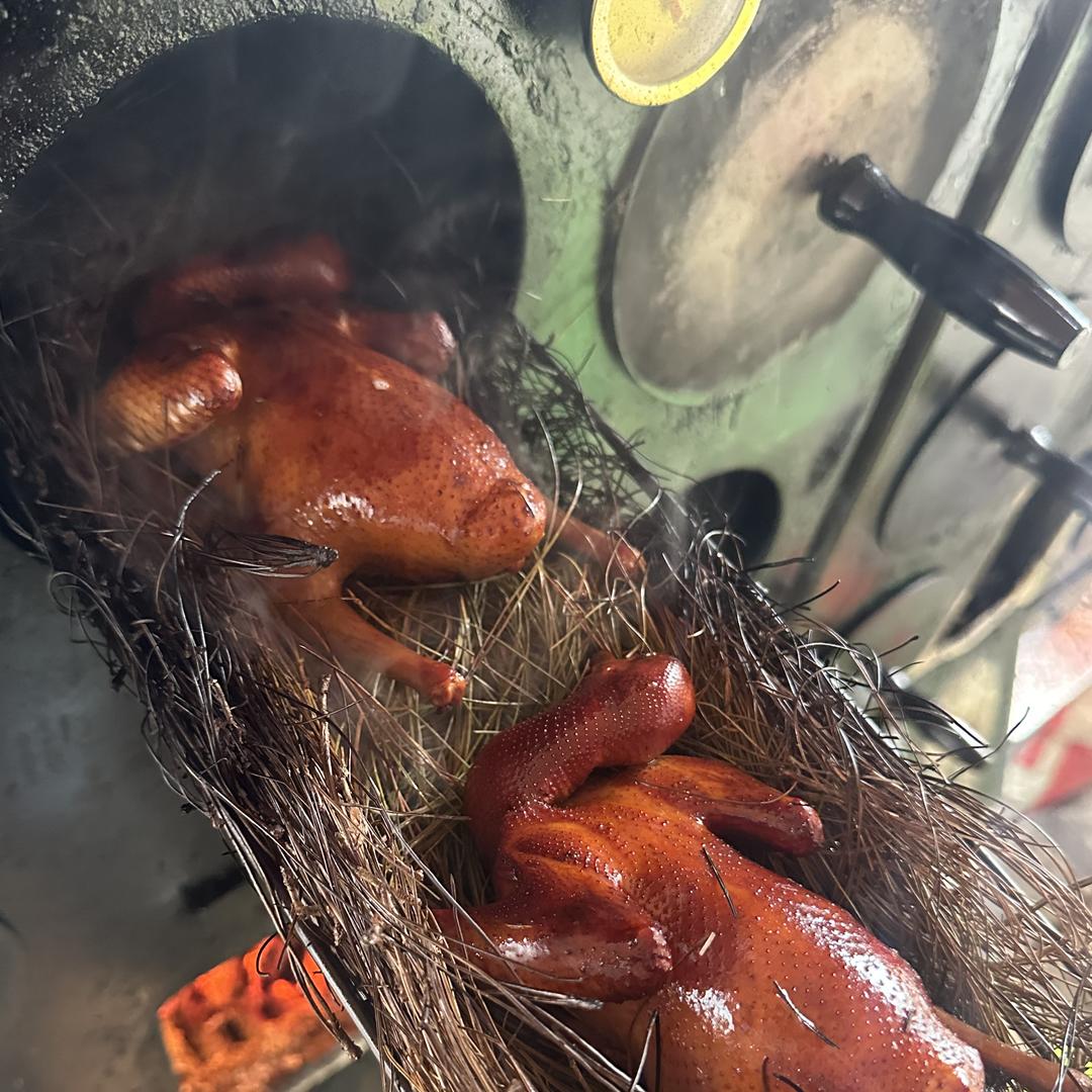 罗平县松毛乳鸽烧烤店（个体工商户）