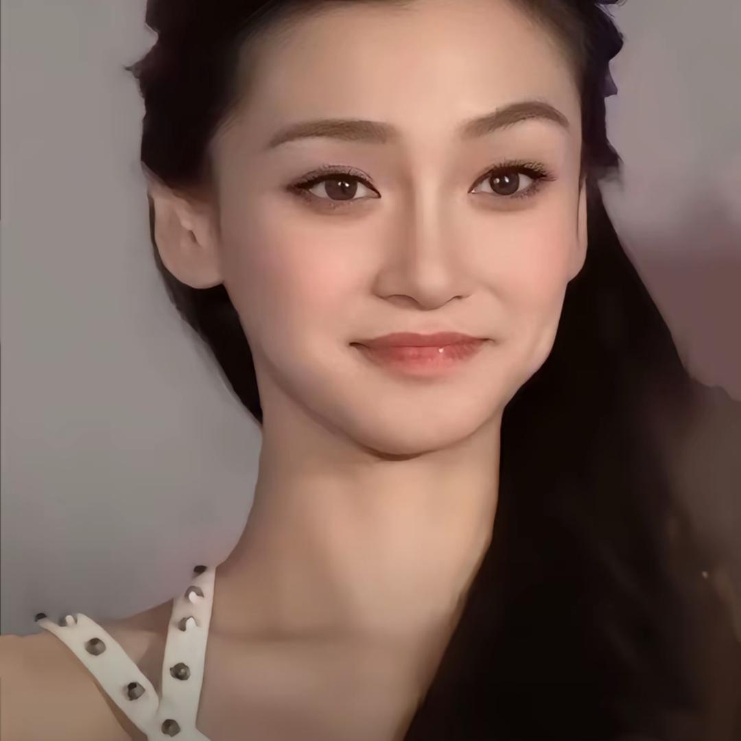 楚楚北鼻