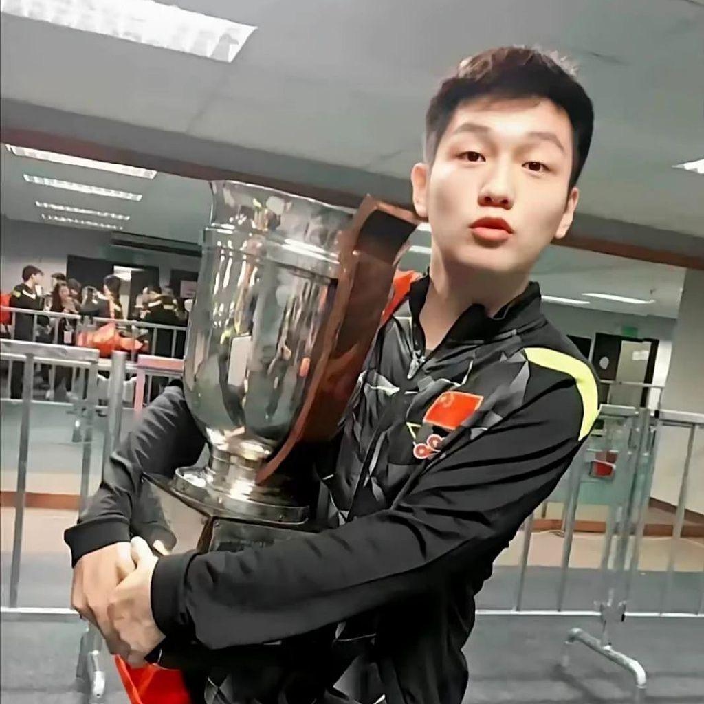 发际线老师叫我心碎