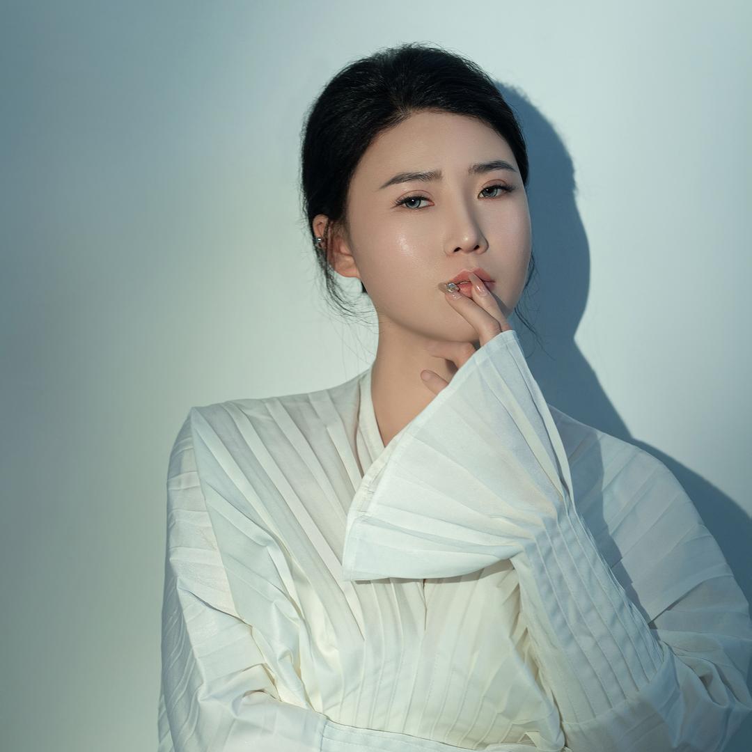 均喻 /野生眉