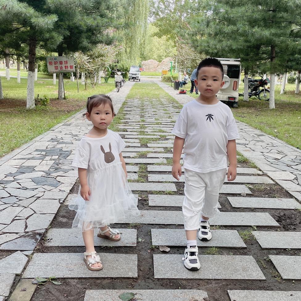 小解解（jie'jie）