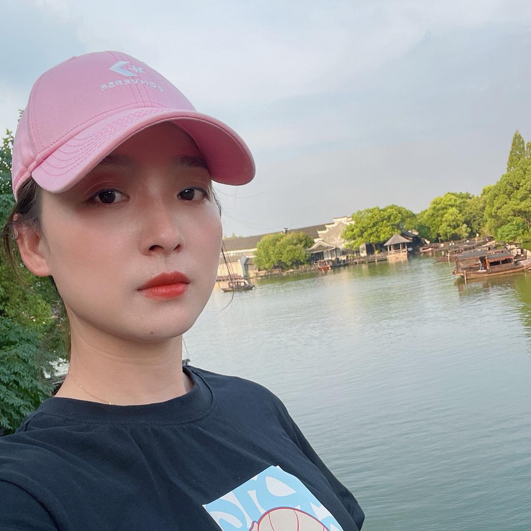丽丽💗