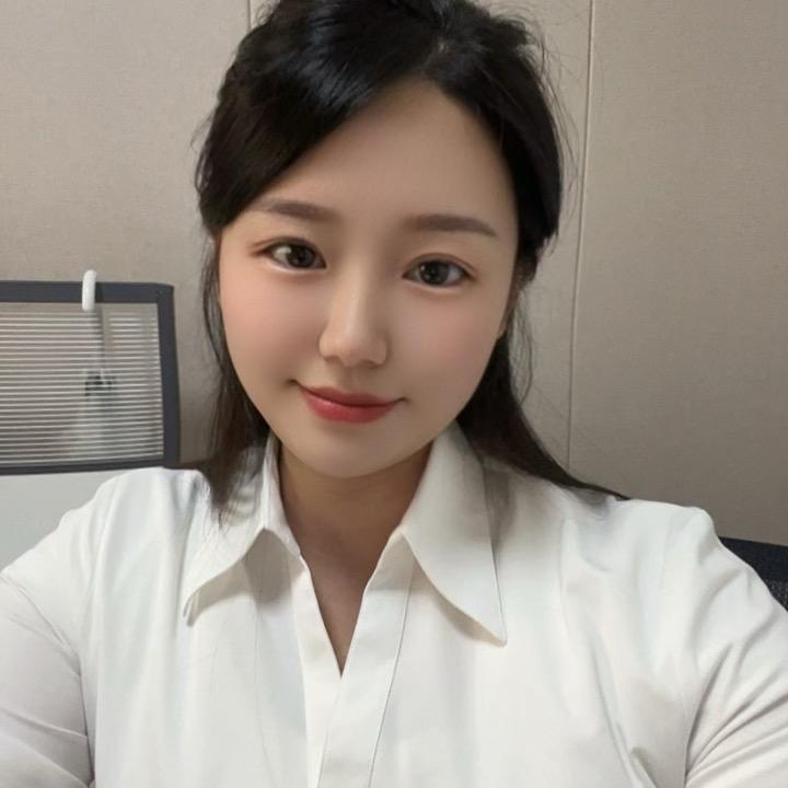 老河口恒鼎金服～余经理