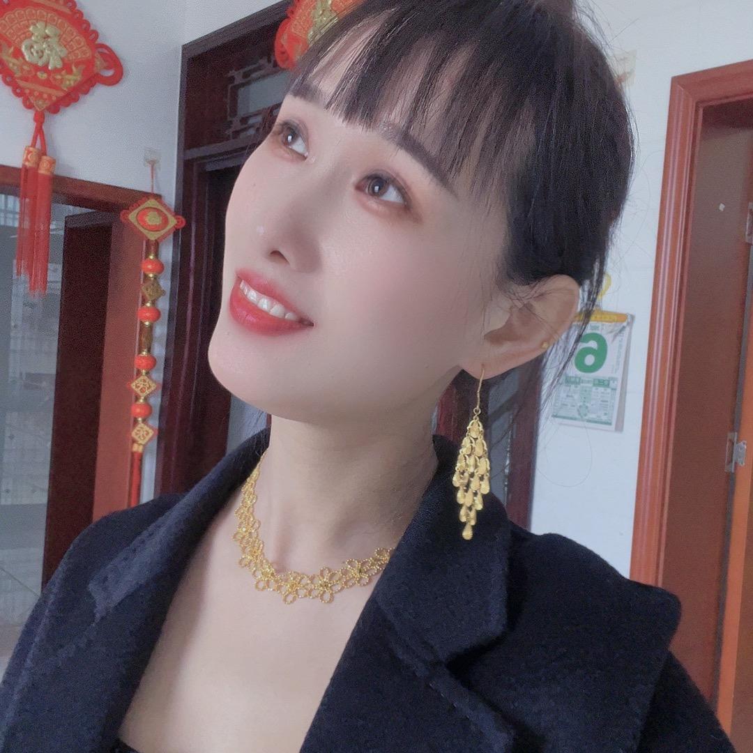 灌汤包老板娘．蒸班长