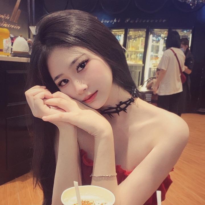 婧ㅤㅤㅤ