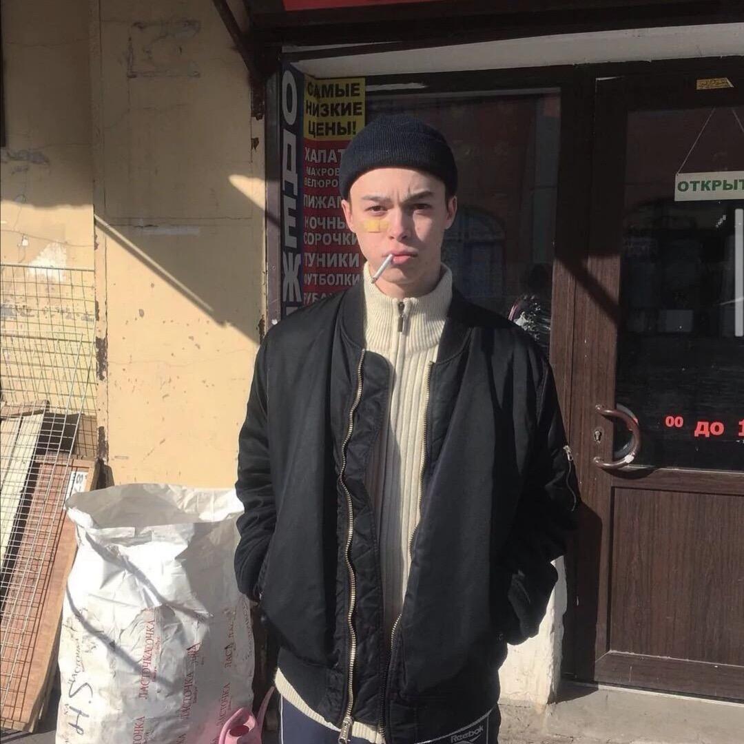 花 山 薰_