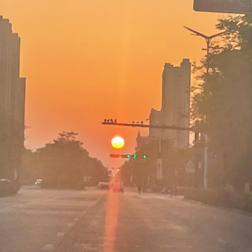 不会游泳的大叔