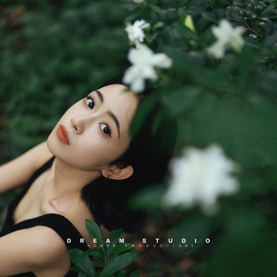美孟精美饰品